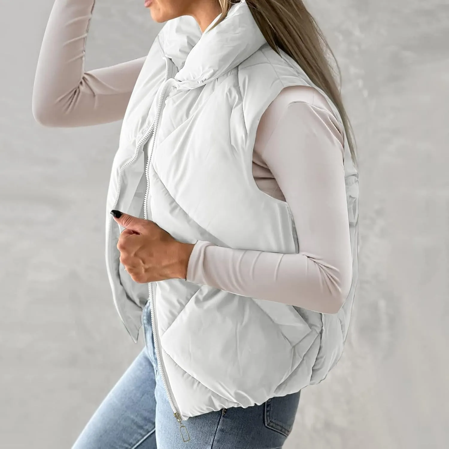 Womens 2024 Quilted Puffer Jacket Vest Fashion Cropped Sleeveless Down Coat Gilet Lightweight Casual Full Zip Outwear